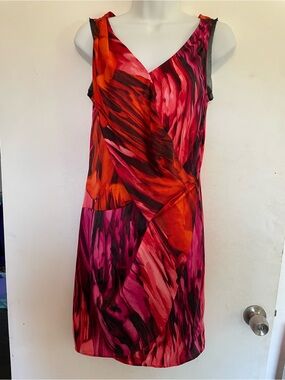 Simply Vera Vera Wang V-Neck Mini Dress in Fuchsia & Orange